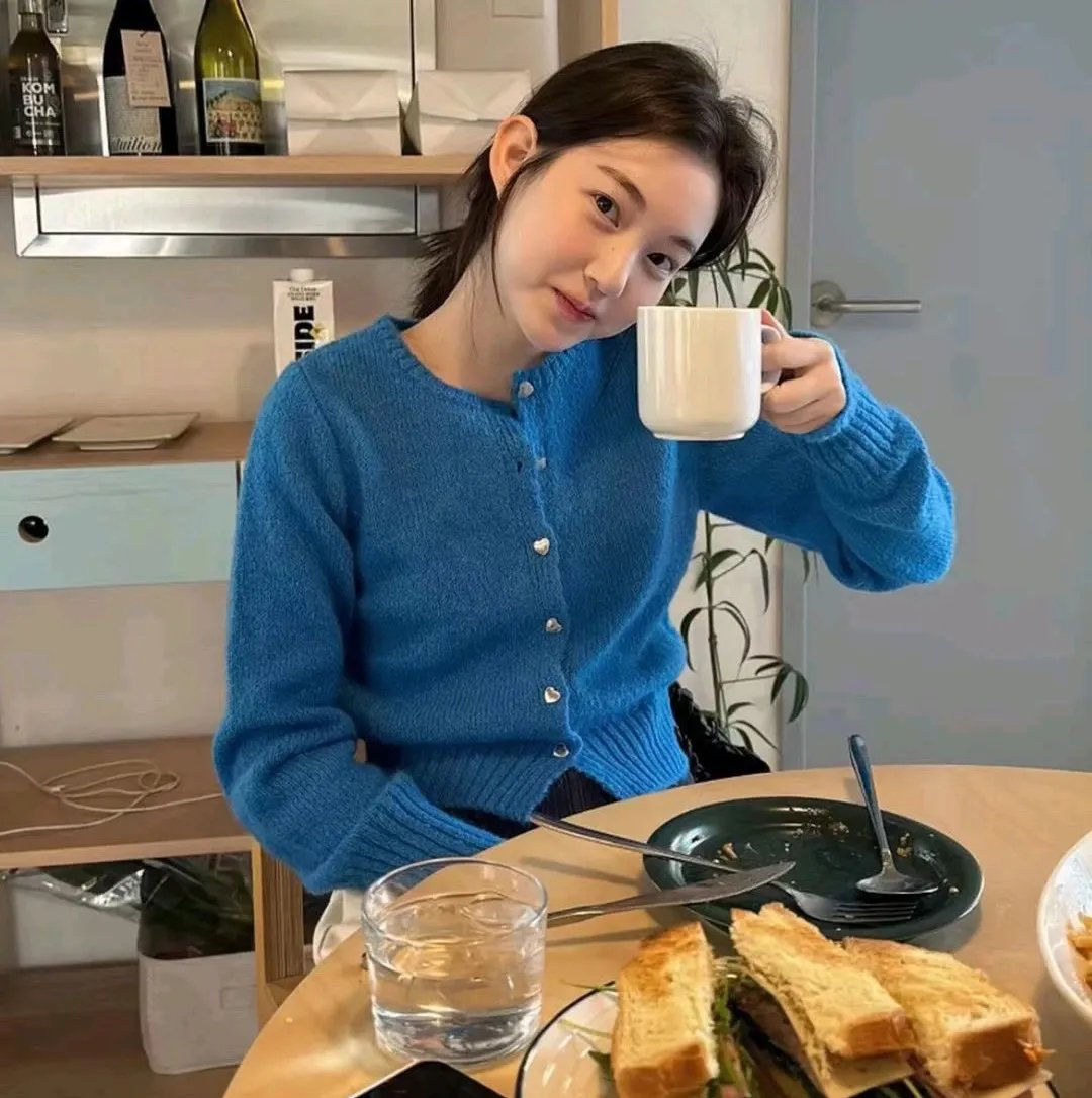 巴黎艳妹 封面